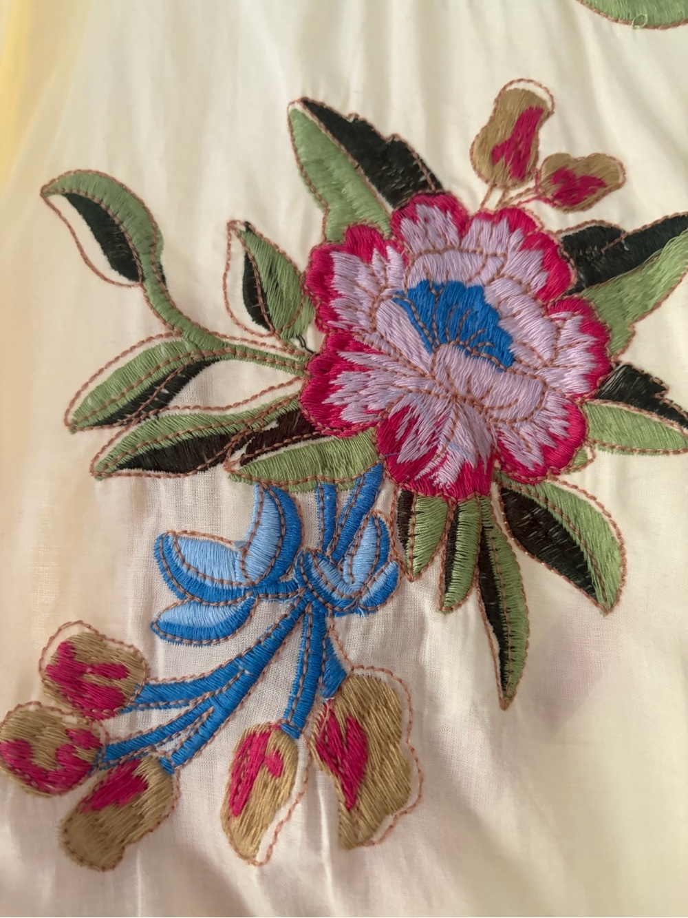 Embroidered Cream Peasant Blouse - Floral Detail - Picture 10 of 12